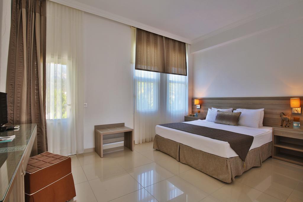 Palm Bay Beach Hotel Emecik Buitenkant foto